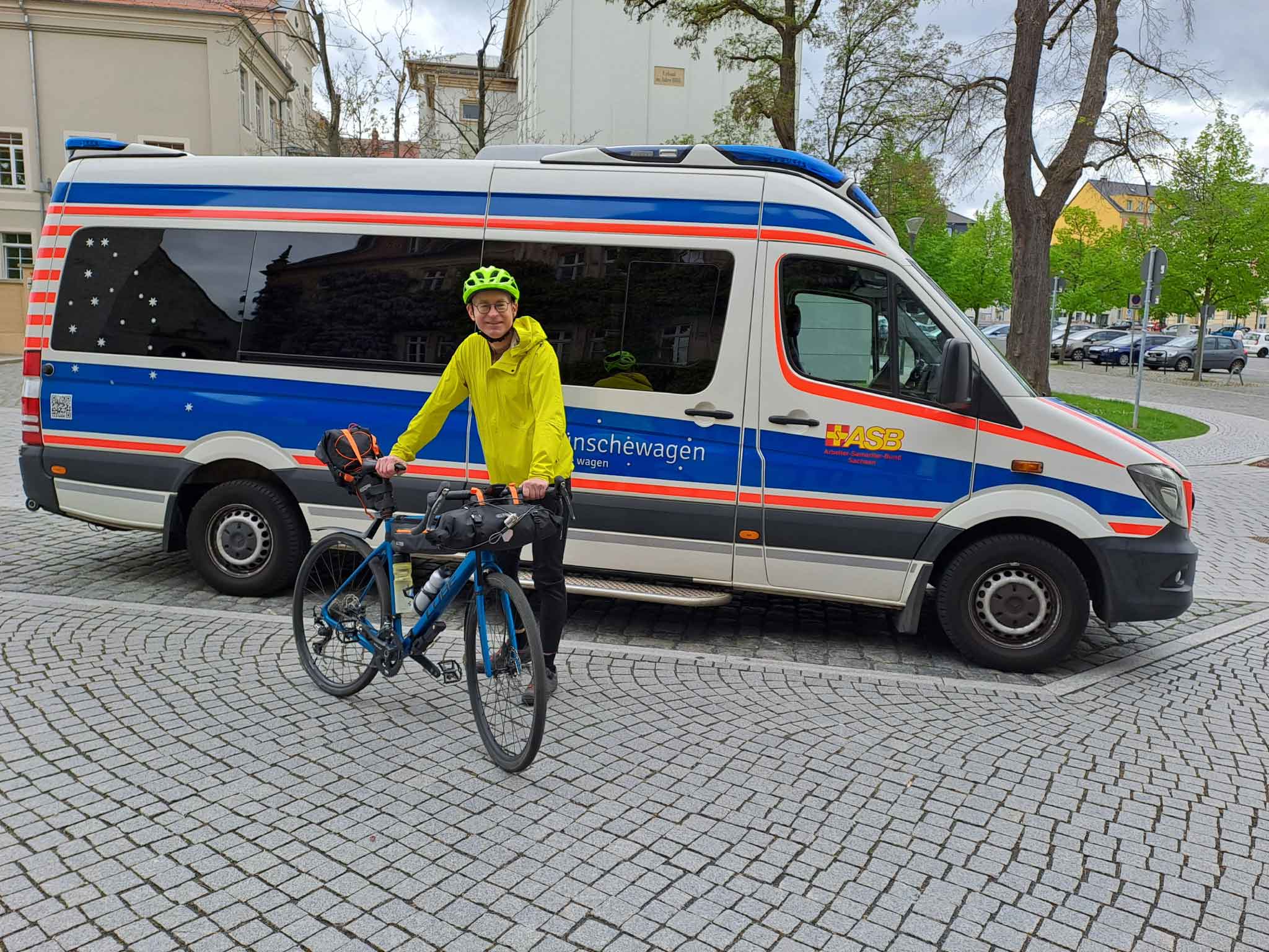 Holger Ostermeyer startet seine Radtour nach Galizien